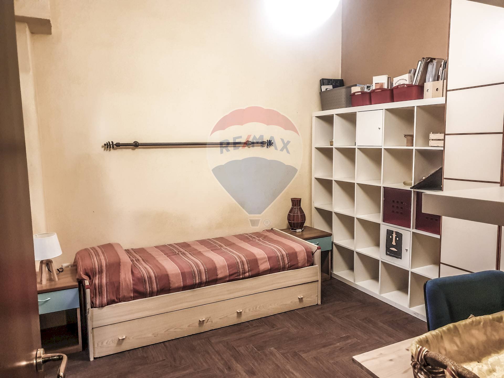 Camera / camera da letto - Commercial Premises Cortile Battaglia
 
11, Palermo - photo 2