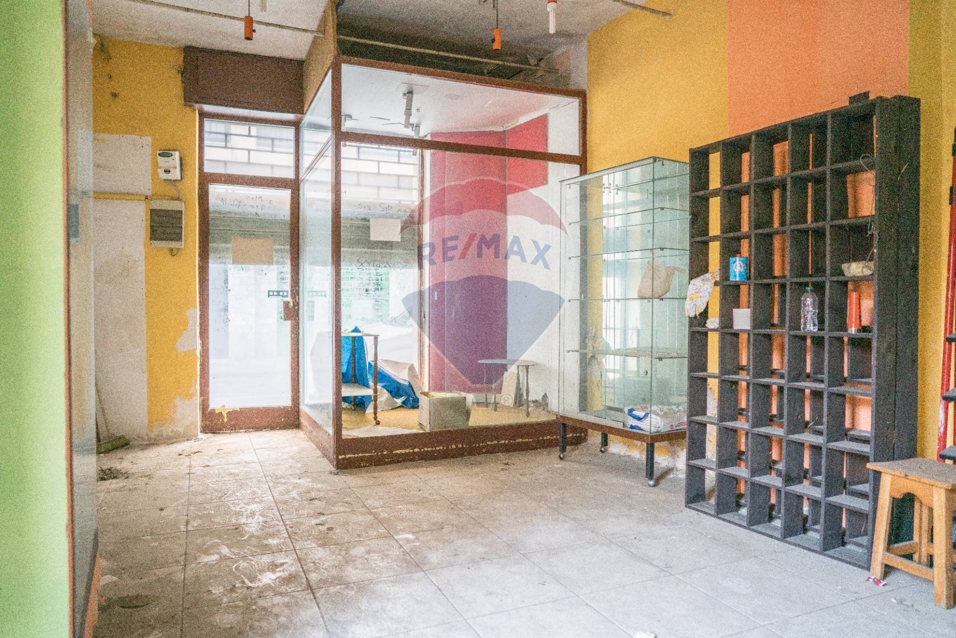 Ricezione / Lobby - Attività Commerciale Via Roma
 
208, Enna - foto 1