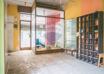 Ricezione / Lobby - Commercial Activity Via Roma
 
208, Enna - photo 1