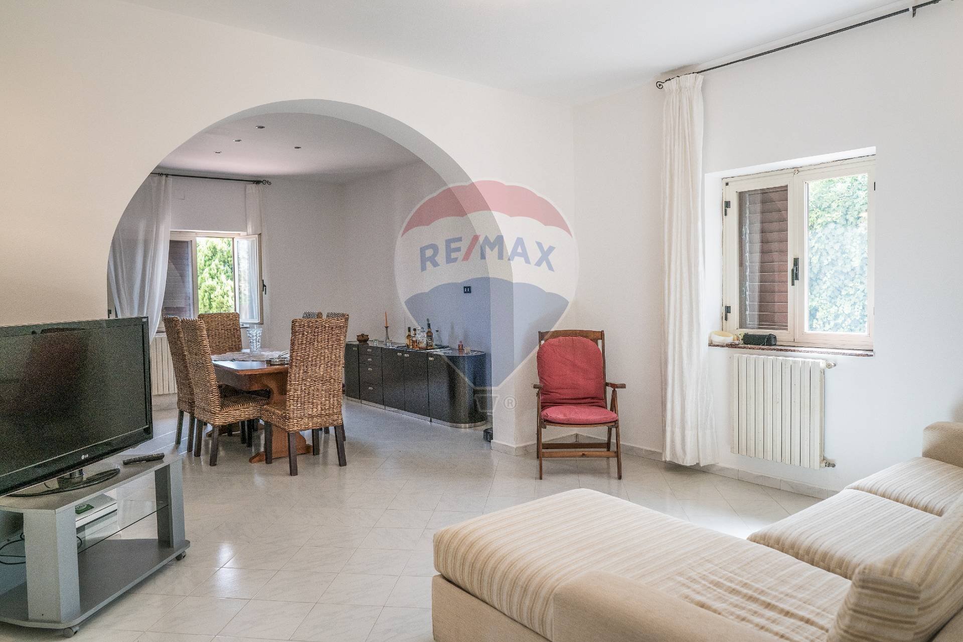 Sala da pranzo - Villa Strada Vicinale Jacopo, Enna - foto 3