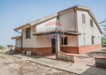 Casa all\'aperto - Villa Strada Vicinale Jacopo, Enna - foto 2