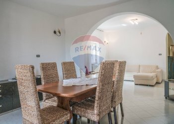 Sala da pranzo - Villa Strada Vicinale Jacopo, Enna - foto 5