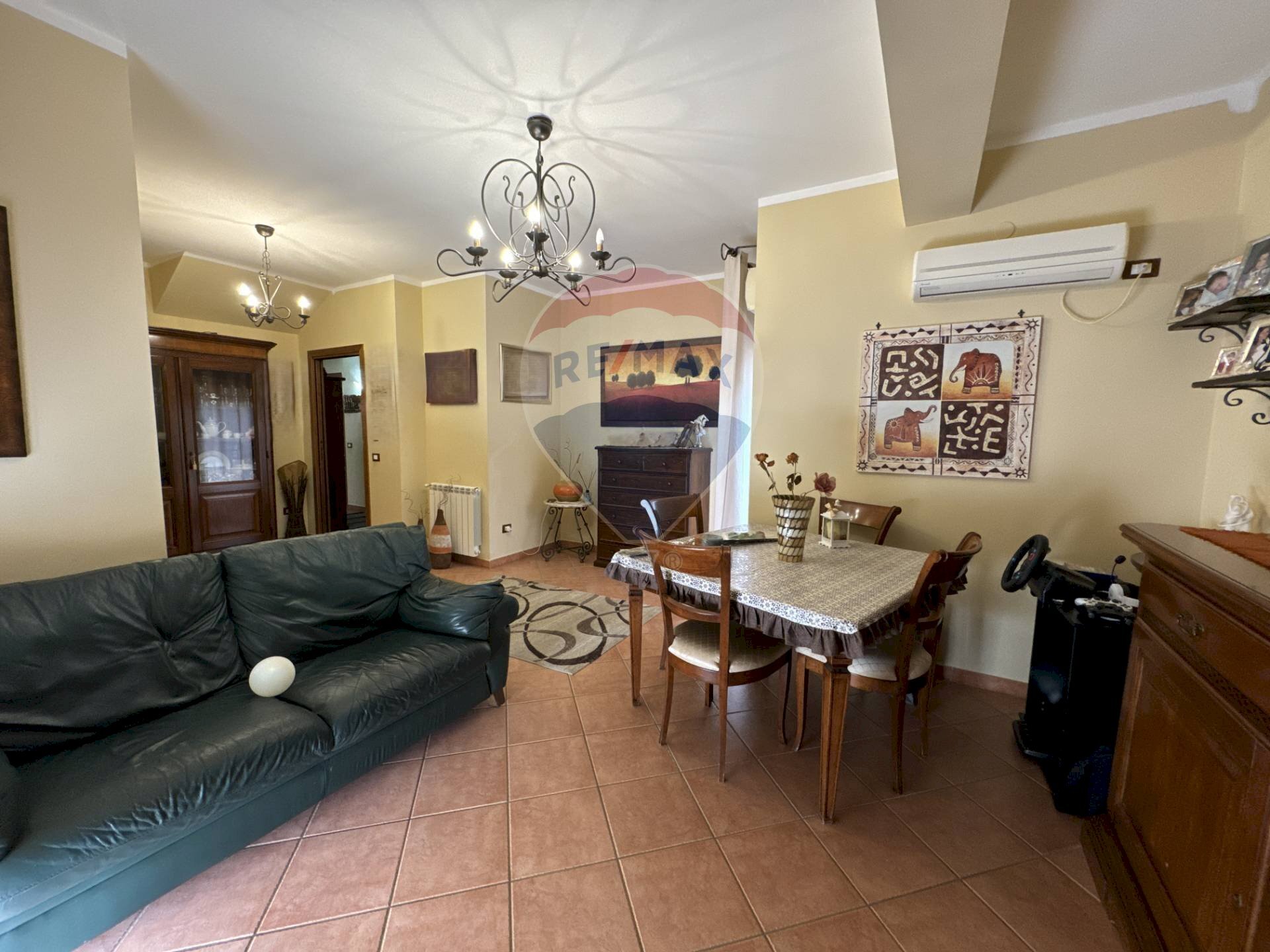 Sala da pranzo - Appartamento VIA PF 26
 
1, Monreale - foto 2