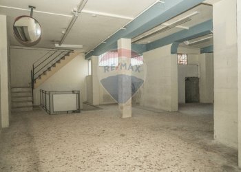 Parcheggio - Locale Commerciale Via Roma
 
152, Enna - foto 16