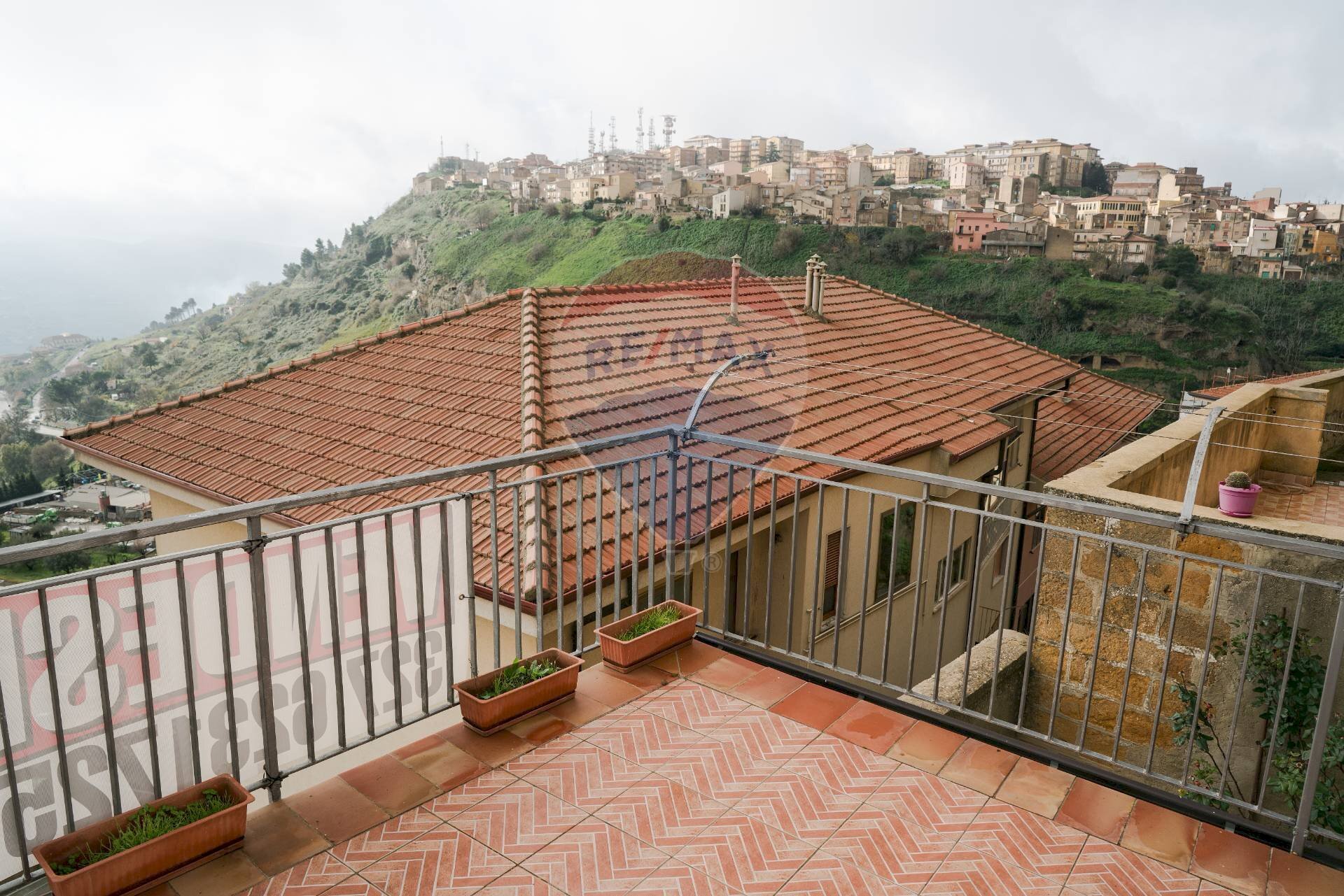 Balcone - Casa indipendente Via Fazzi
 
21, Enna - foto 1