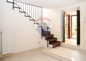 Scale - Independent house Via Fazzi
 
21, Enna - photo 13