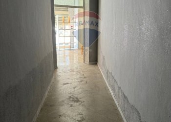 Parcheggio - Negozio Via Noce
 
83A, Palermo - foto 10