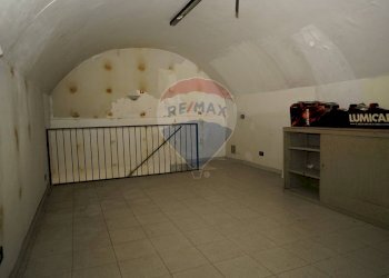 Stanza vuota - Locale Commerciale Corso Sicilia
 
1, Enna - foto 13