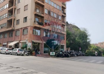 Edificio all\'aperto - Laboratorio via Costantino Nigra
 
13, Palermo - foto 3