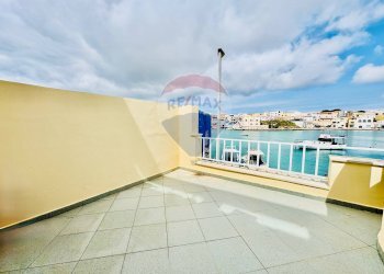 Terrazza - Bilocale Lungomare luigi rizzo
 
217, Lampedusa e Linosa - foto 3