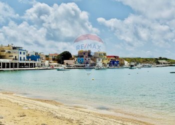 Vista dell\'acqua - Bilocale Lungomare luigi rizzo
 
217, Lampedusa e Linosa - foto 30