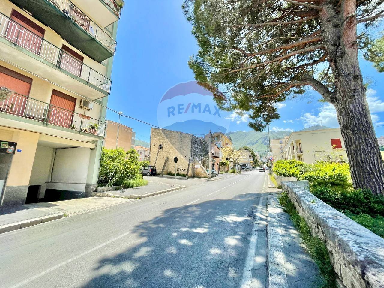 Edificio all\'aperto - Three-room apartment Corso Italia
 
63, Carini - photo 1