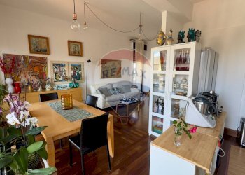 Sala da pranzo - Attico Via Mariano Stabile
 
118b, Palermo - foto 21