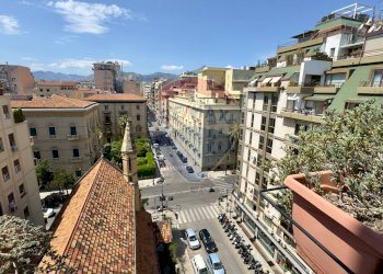 Edificio all\'aperto - Attico Via Mariano Stabile
 
118b, Palermo - foto 22