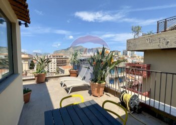 Terrazza - Attico Via Mariano Stabile
 
118b, Palermo - foto 87
