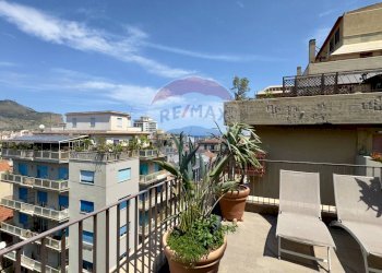 Balcone - Attico Via Mariano Stabile
 
118b, Palermo - foto 94