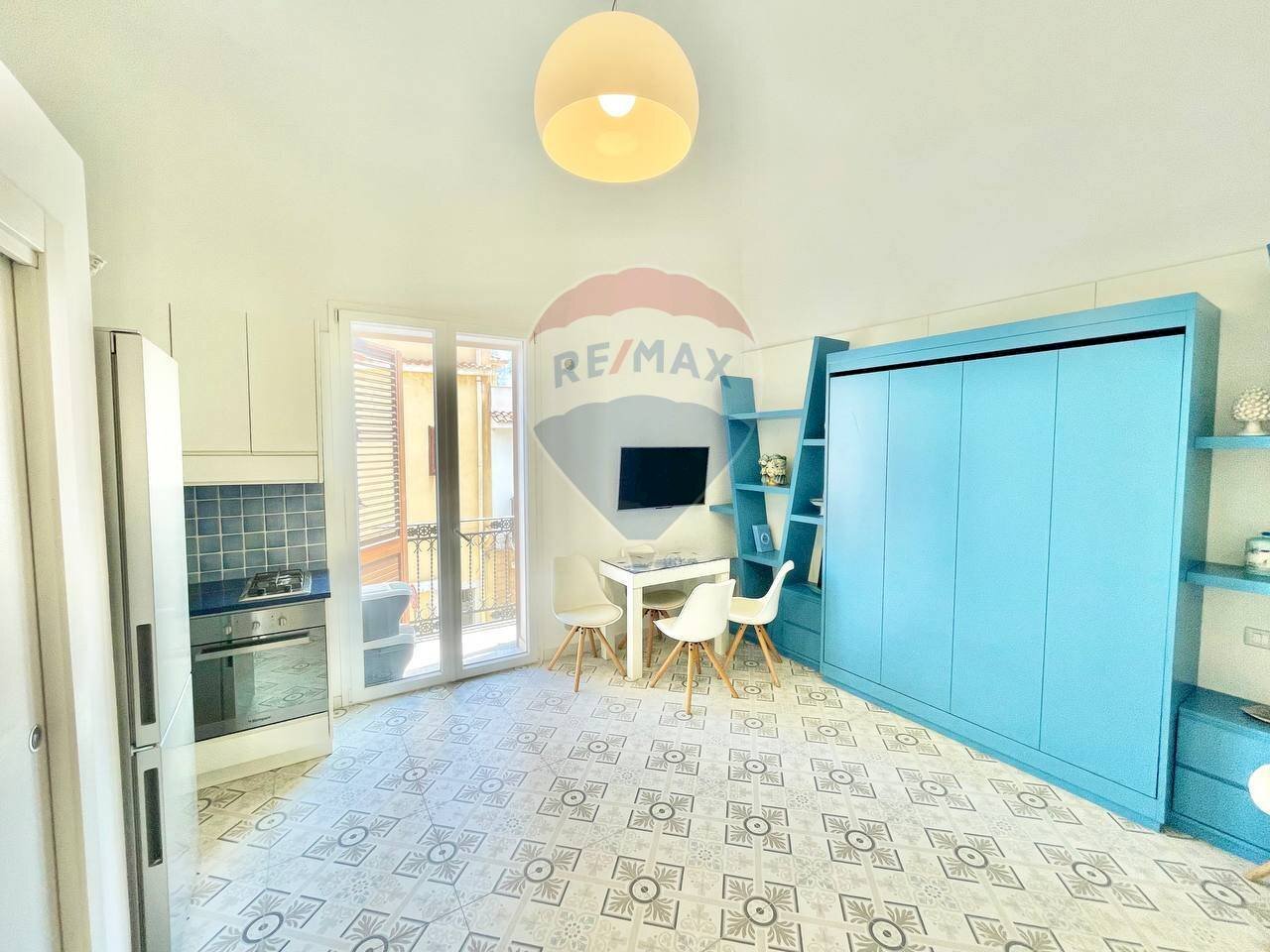 Sala da pranzo - Independent house Via Francesco Paolo Perez
 
68, Terrasini - photo 1