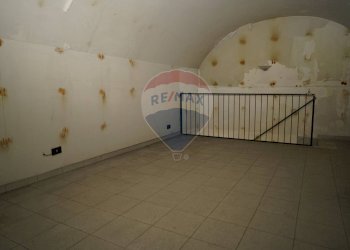 Stanza vuota - Locale Commerciale Corso Sicilia
 
1, Enna - foto 12