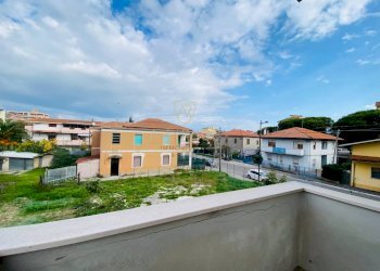 Foto 22 - Trilocale via sacco
 
84, Pescara - foto 22