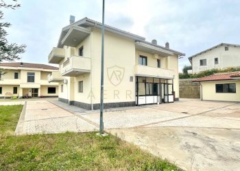 Foto 45 - Independent house via Ugo Foscolo
 
31, Moscufo - photo 45