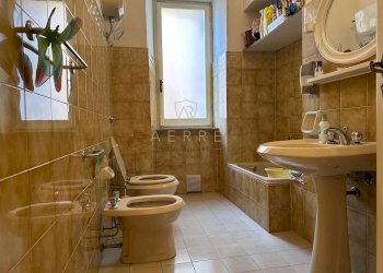 Foto 21 - Office Via Cesare De Lollis
 
10, Chieti - photo 21