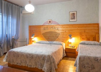 Camera / camera da letto - Hotel Piazza Maria Pallini, sorbolo levante
 
1, Brescello - photo 39