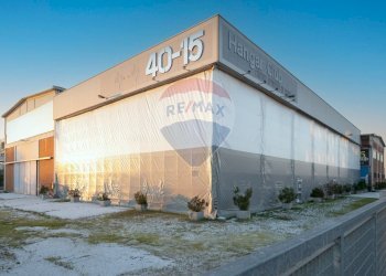 Edificio all\'aperto - Capannone Via Enrico Fermi
 
5, Fontevivo - foto 4