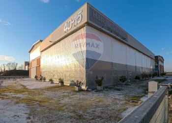 Edificio all\'aperto - Capannone Via Enrico Fermi
 
5, Fontevivo - foto 17