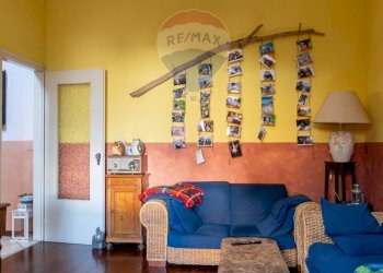 Soggiorno - Casa semi indipendente Strada Cornazzano
 
136, Parma - foto 12