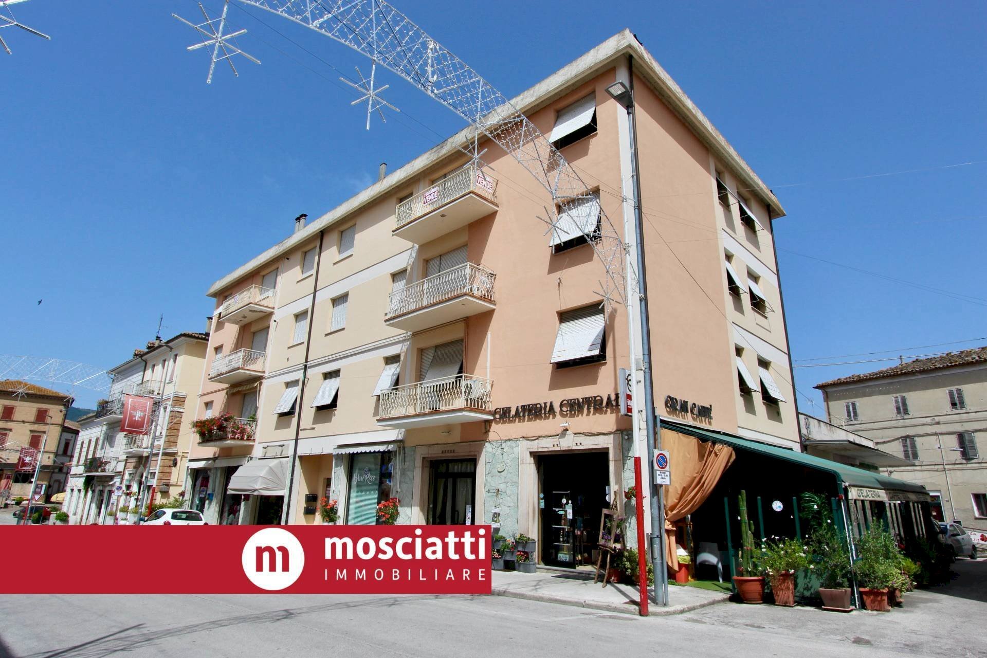 Foto 1 - Bilocale Corso Italia
 
19, Castelraimondo - foto 1