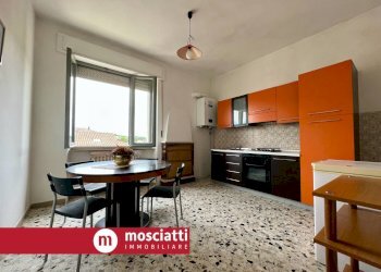 Foto 4 - Bilocale Corso Italia
 
19, Castelraimondo - foto 4