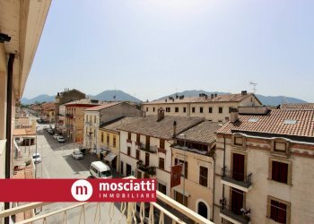 Foto 12 - Bilocale Corso Italia
 
19, Castelraimondo - foto 12