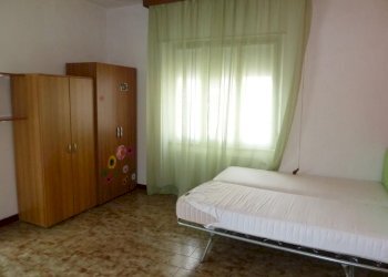 camera da letto - Appartamento J. F. Kennedy
 
45, Matelica - foto 8