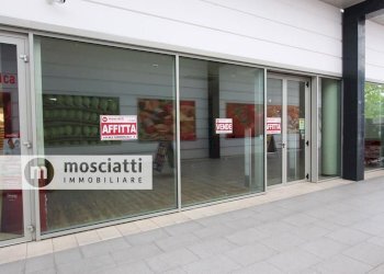 Foto 2 - Locale Commerciale Statale Muccese Nord, Matelica - foto 2