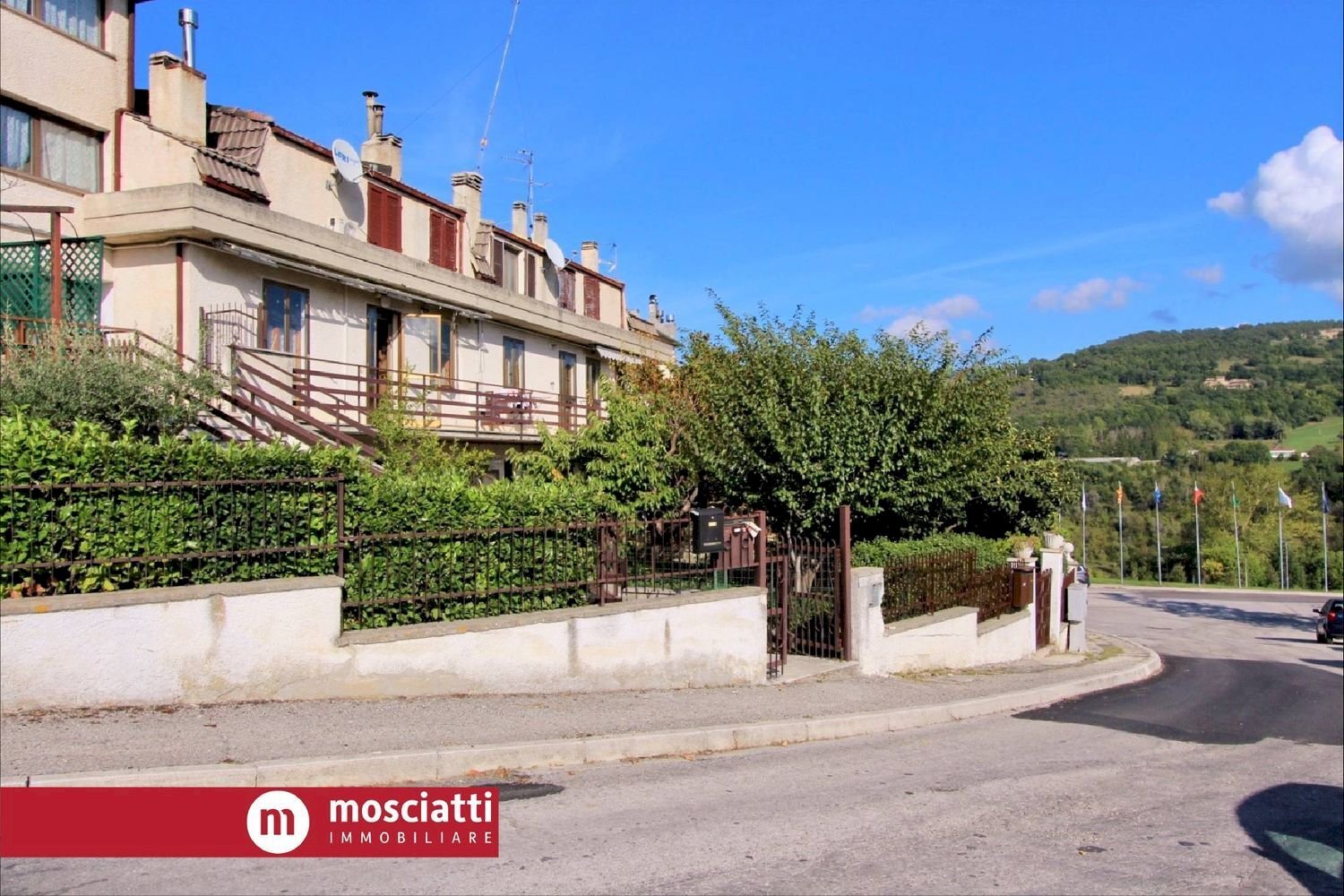 vista - Appartamento Gabriele d'Annunzio, Castelraimondo - foto 1