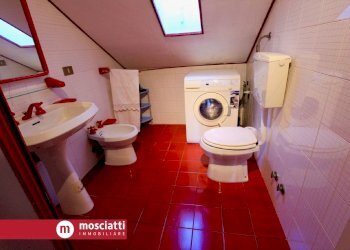 bagno - Appartamento Gabriele d'Annunzio, Castelraimondo - foto 11