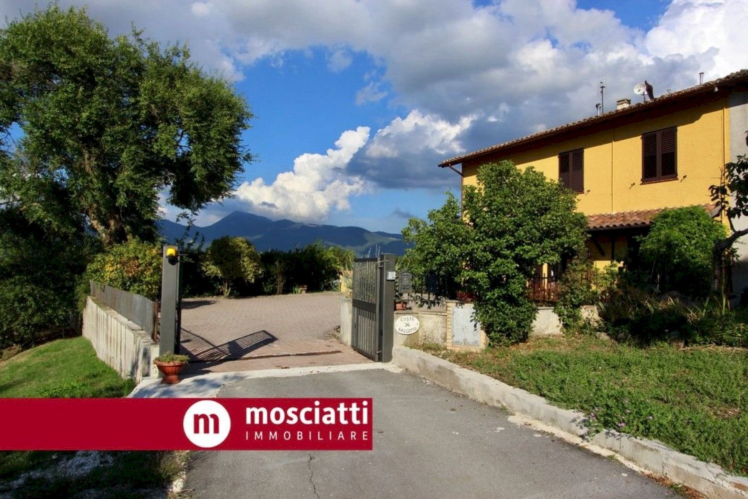 facciata - Rustico Località Coste Falcotto, Esanatoglia - foto 2