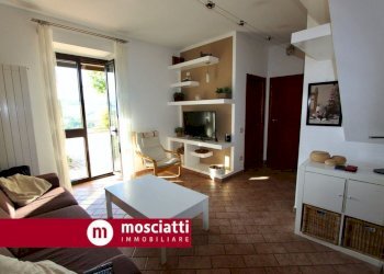 soggiorno - Rustico Località Coste Falcotto, Esanatoglia - foto 13