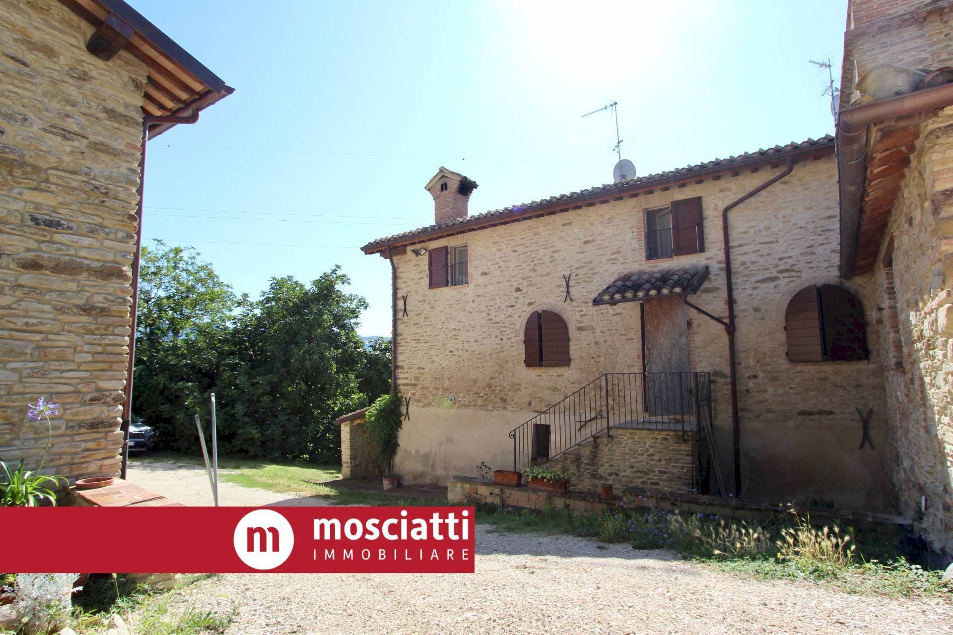 Foto 1 - Rustico Località Pagliano, Esanatoglia - foto 1