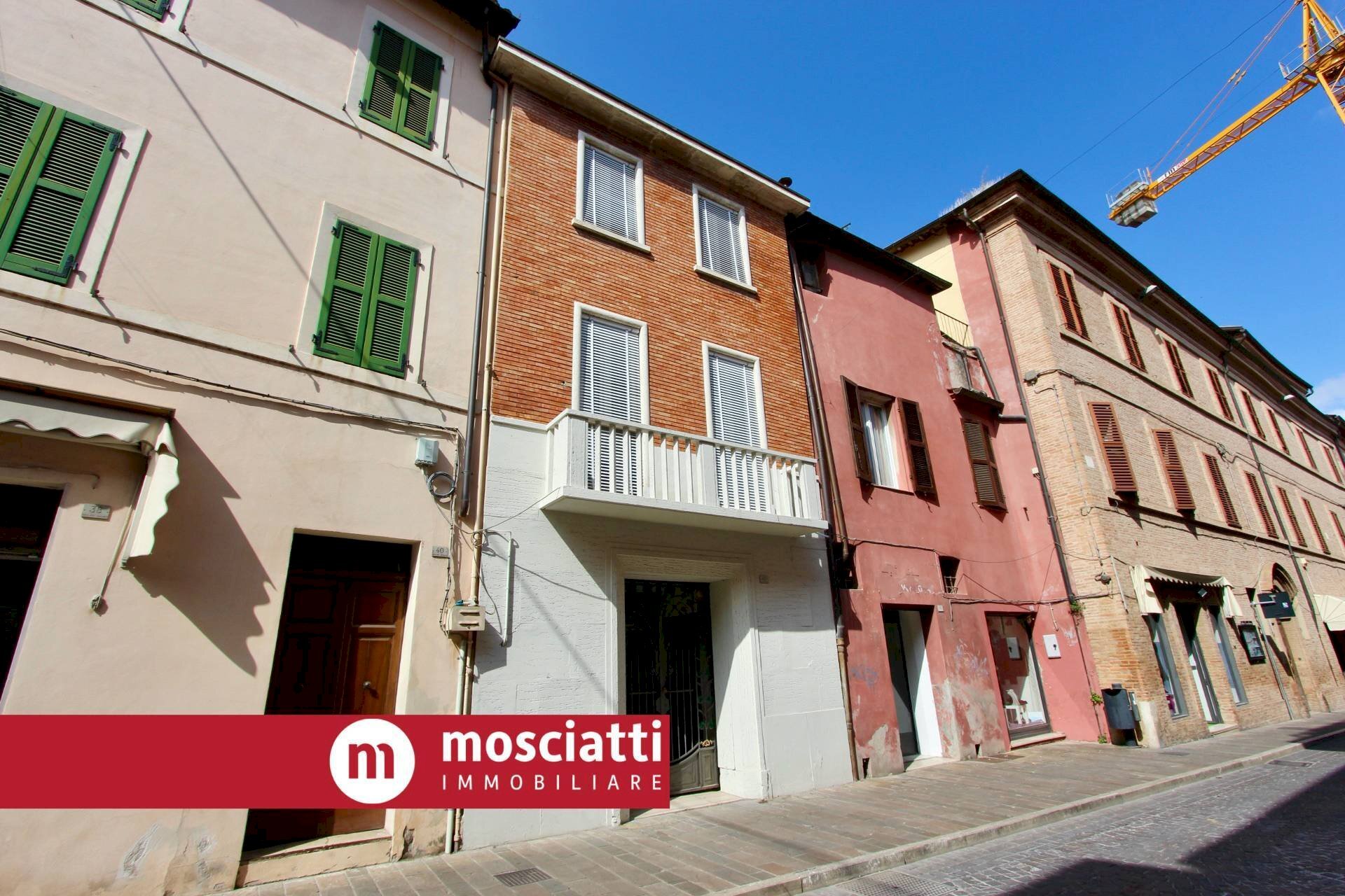 Foto 1 - Casa indipendente Corso Vittorio Emanuele
 
42, Matelica - foto 1