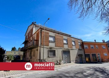 Foto 2 - Appartamento Via Sfercia, Esanatoglia - foto 2