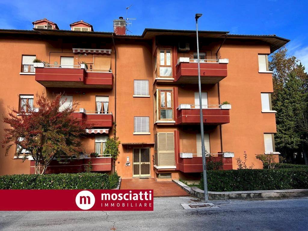 Foto 2 - Semi-detached Villa Via Pietro Nenni
 
12, Matelica - photo 2