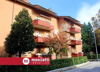 Foto 1 - Villa Bifamiliare Via Pietro Nenni
 
12, Matelica - foto 1