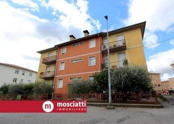 Foto 2 - Trilocale Via Beato Gentile Finaguerra
 
11, Matelica - foto 2