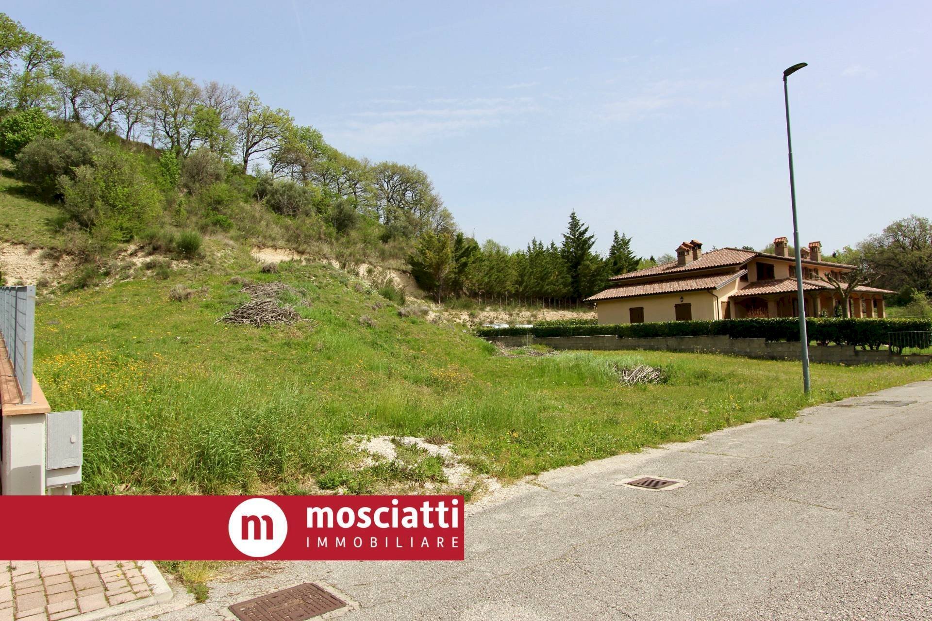 Foto 2 - Terreno edificabile Via Pistoia, Esanatoglia - foto 2