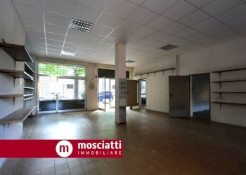 Foto 2 - Locale Commerciale Via Michelangelo, Matelica - foto 2