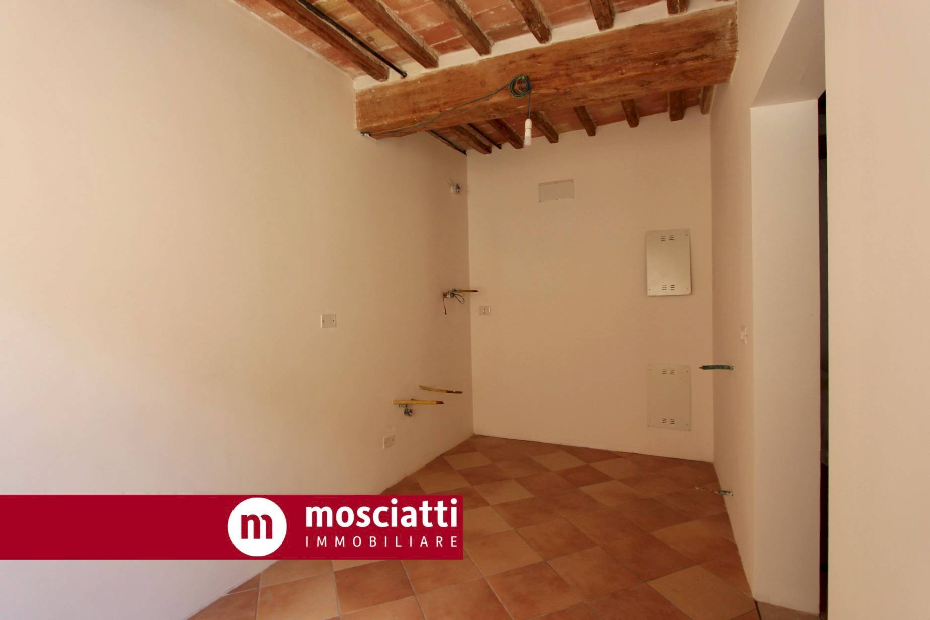 Foto 2 - Independent house Piazza Garibaldi
14, Esanatoglia - photo 2