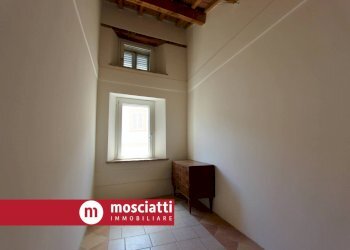 Foto 9 - Independent house Piazza Garibaldi
 
14, Esanatoglia - photo 9