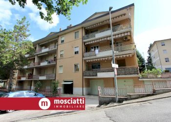 Foto 2 - Appartamento Via G. Razzanti
 
7, Matelica - foto 2