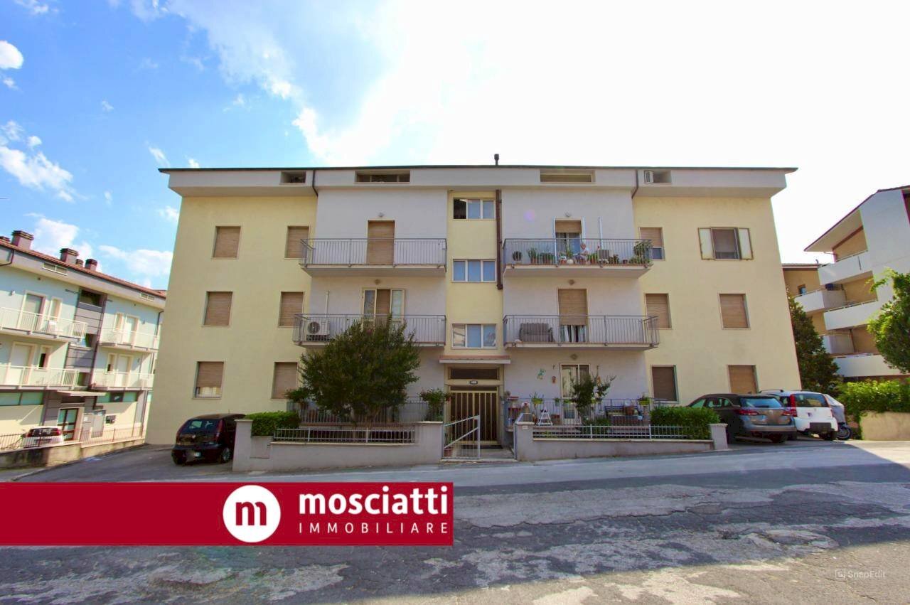 Foto 1 - Attico Via Enrico Mattei
 
65, Castelraimondo - foto 1